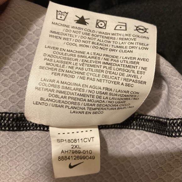 Men’s Nike Pro Dri-Fit Short sleeve Tee - Picture 8 of 8